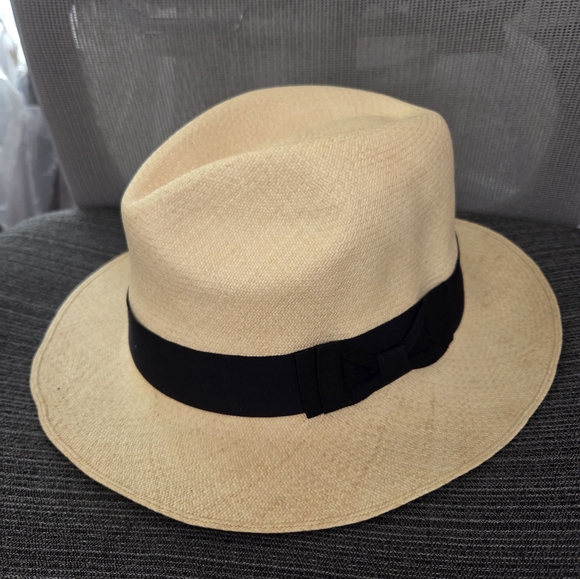 Extra Fino Grade Panama Hat
